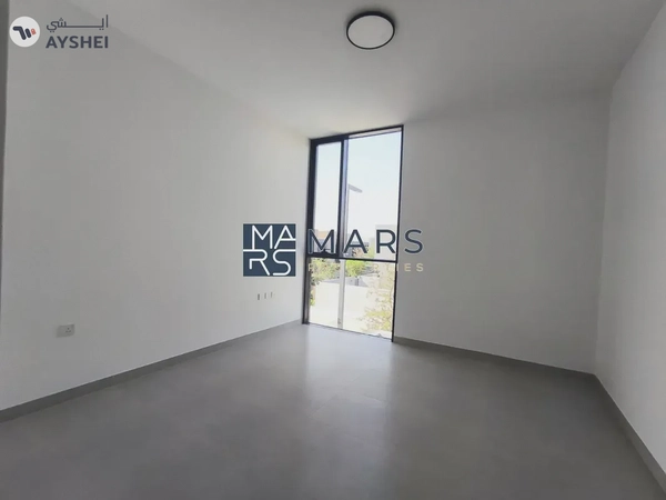 BRAND NEW SINGLE ROW END UNIT 3BHK BIGGEST LAYOUT
