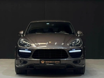 Porsche Cayenne GTS - GCC Specs - Excellent Condition-2