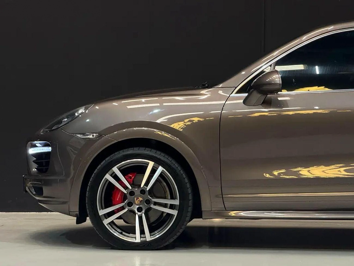 Porsche Cayenne GTS - GCC Specs - Excellent Condition-7-0