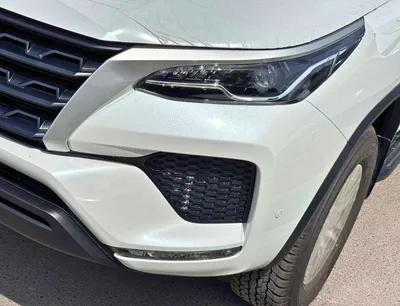 Toyota Fortuner EXR TOYOTA FORTUNER EXR || 2.7L PETROL V4 / FABRIC SEATS / MANUAL AC (CODE # FPMB)-4