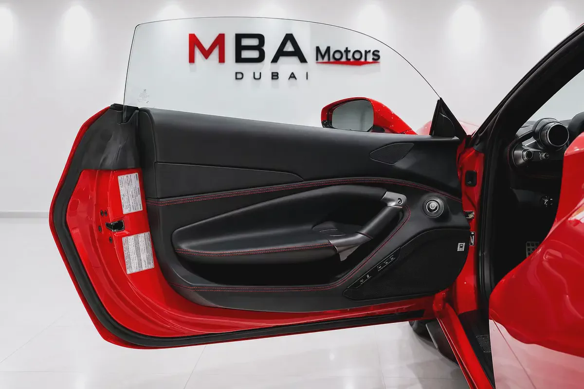 2023 | GCC | FERRARI F8 SPIDER | LOW MILEAGE |-7-7