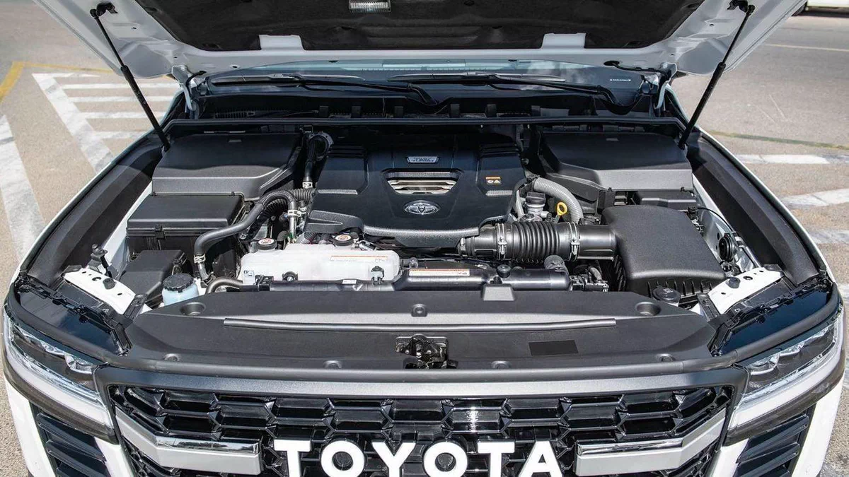 Toyota Land Cruiser GR SPORT FULL OPTION DIESEL-21-0