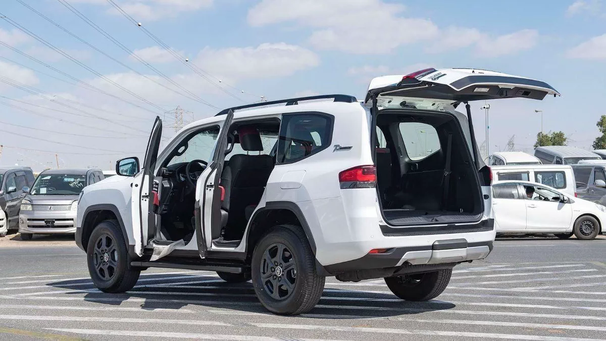 Toyota Land Cruiser GR SPORT FULL OPTION DIESEL-7-0