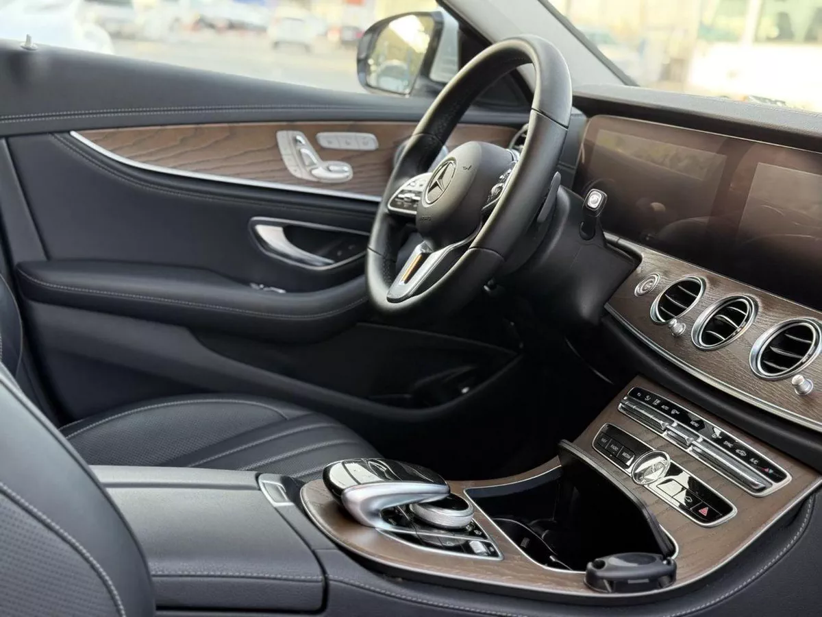 Mercedes Benz E 450 STD-6-0
