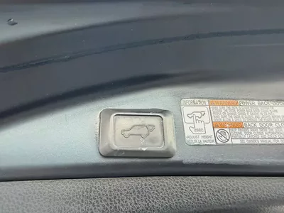 Toyota Rav 4 XLE 2017 - American Specs - Excellent Condition KM IS NOT ORIGINAL-11