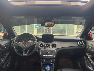 Mercedes-Benz GLA 250 2018 - American Specs-11
