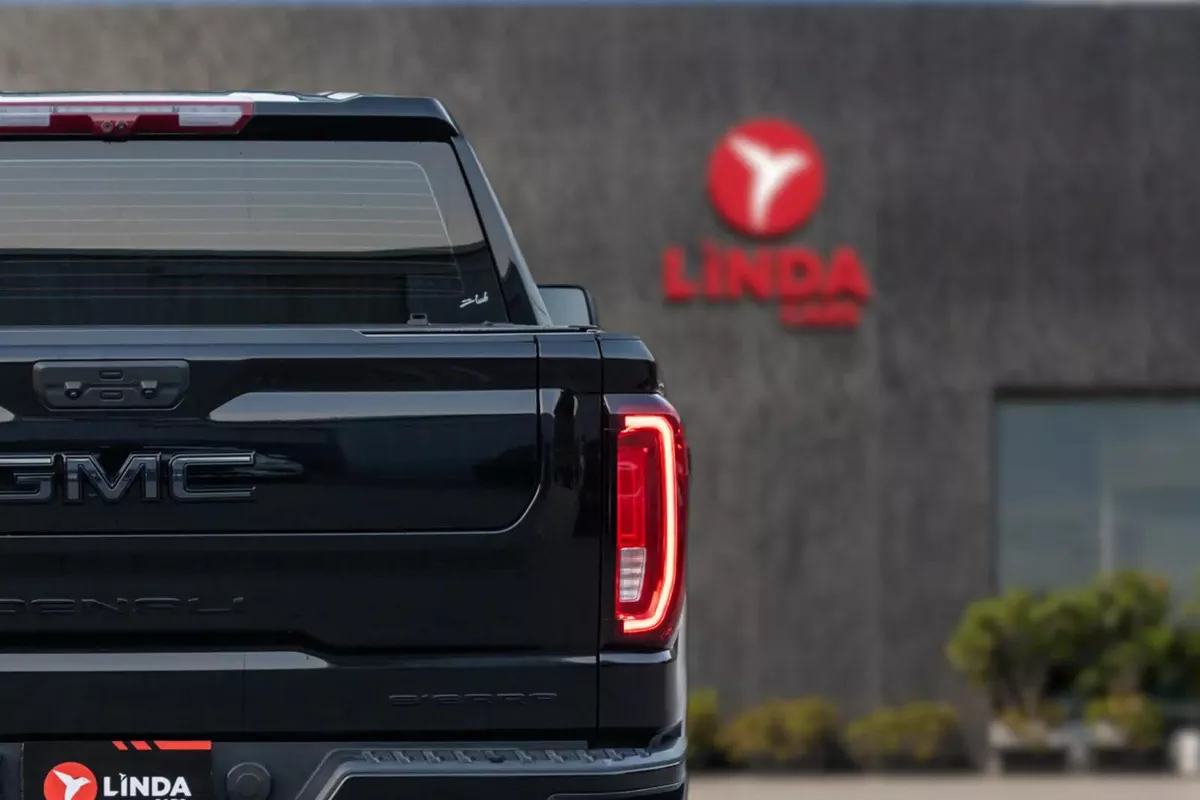 GMC Sierra 1500 2025-19-19