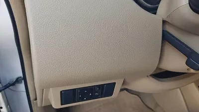 Nissan Tiida 2012 GCC Specs - Reliable Hatchback in Excellent Condition-7
