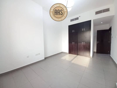 Deal Of The Day Chiller Free Spacious 3Bhk 90k With Full Facilities-12