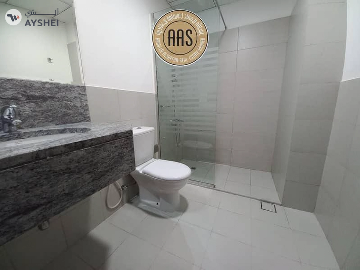 Deal Of The Day Chiller Free Spacious 3Bhk 90k With Full Facilities-4-4