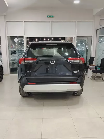 Toyota Rav 4 Adventure 2020 | GCC Specs | Excellent Condition-4