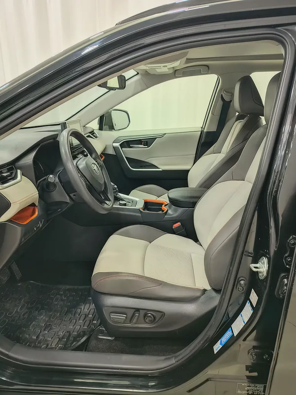 Toyota Rav 4 Adventure 2020 | GCC Specs | Excellent Condition-7-7