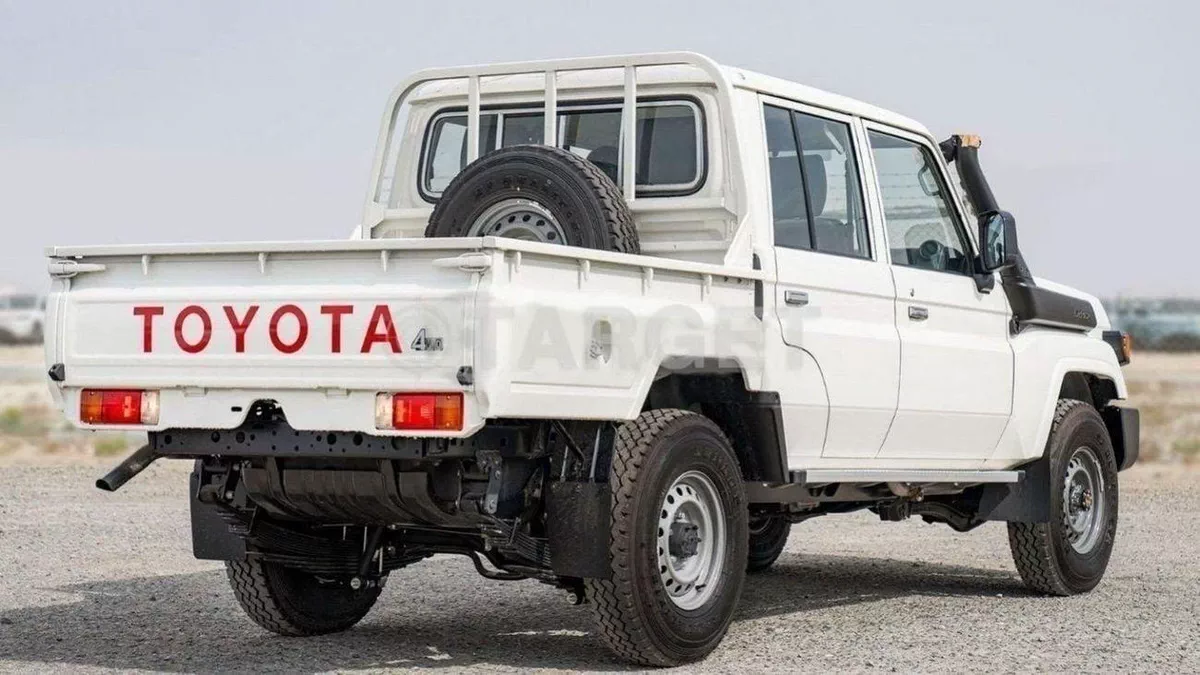 Toyota Land Cruiser Pick Up TOYOTA LAND CRUISER 79 4.2L 4X4 MY2025 diesel-1-0