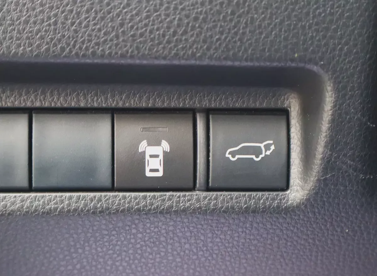 Toyota RAV4 Adventure 2019 GCC Specs - Original Paint-11-11