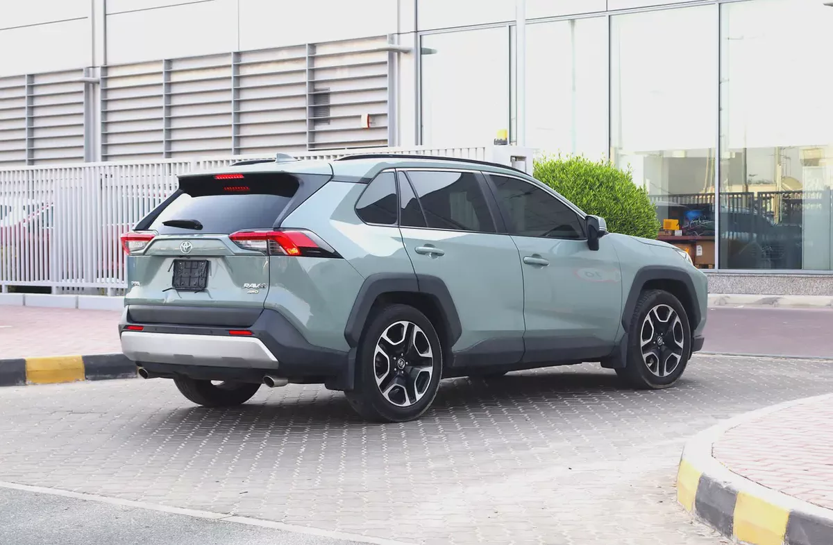 Toyota RAV4 Adventure 2019 GCC Specs - Original Paint-15-15