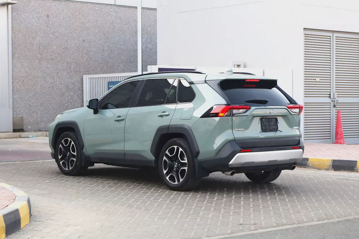 Toyota RAV4 Adventure 2019 GCC Specs - Original Paint-16-16