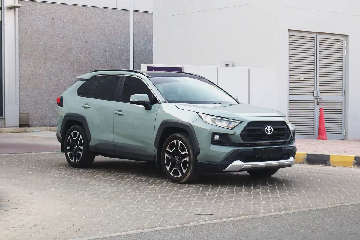 Toyota RAV4 Adventure 2019 GCC Specs - Original Paint-2-2