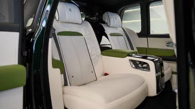 Rolls Royce Cullinan STD Rolls Royce Cullinan - Silver Badge - 2026-14