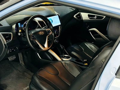 HYUNDAI VELOSTER FULL OPTION GCC SPECS 2012 TURBO WITH BIG SCREEN INSTALLED-3