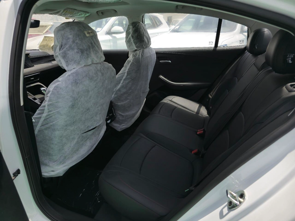 New 2024 MG MG5 White Edition-8-8