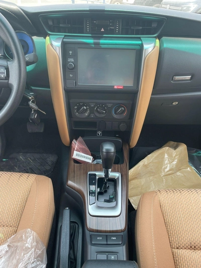 Toyota Fortuner 2026-6