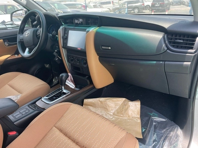 Toyota Fortuner 2026-5
