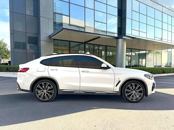 BMW X4 xDrive30i M Sport 2019 GCC Specs | under warranty