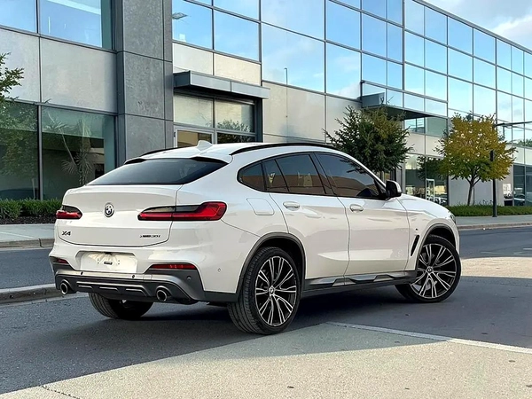 BMW X4 xDrive30i M Sport 2019 GCC Specs | under warranty