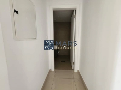 Luxury| Spacious| 4 Bedroom Townhouse| With Maid Room| Best Price| End Unit-9