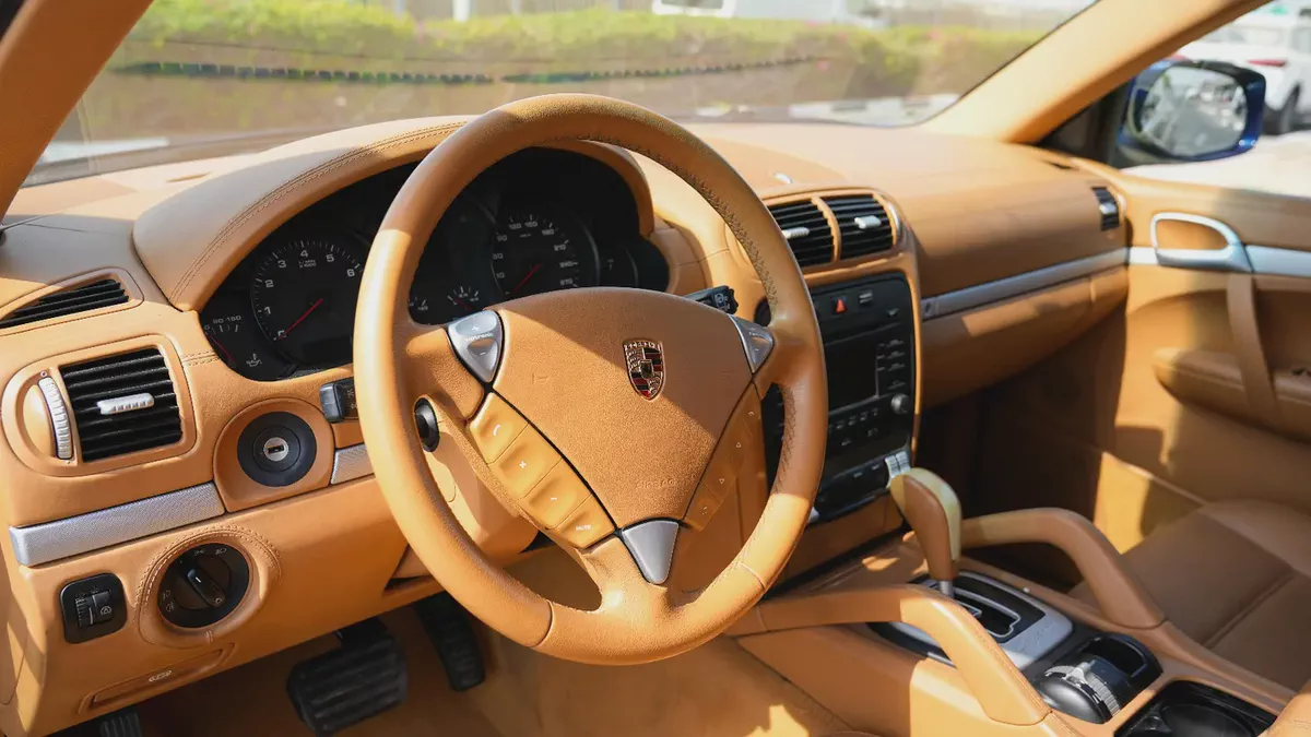 PORSCHE CAYENNE 2009!! GCC SPECS-3-3