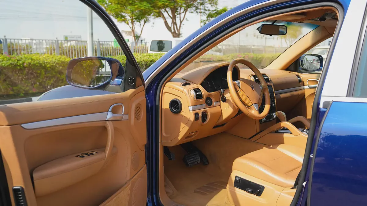 PORSCHE CAYENNE 2009!! GCC SPECS-4-4