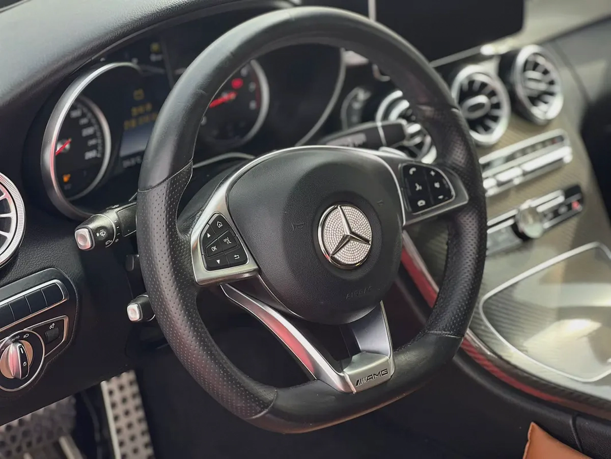 2017  Mercedes - Benz  C200 | Coupe | Korean Specs | V4 | Ref#922-17-17