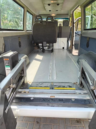 Mercedes Benz Sprinter-9