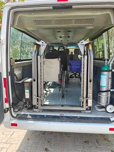 Mercedes Benz Sprinter-6