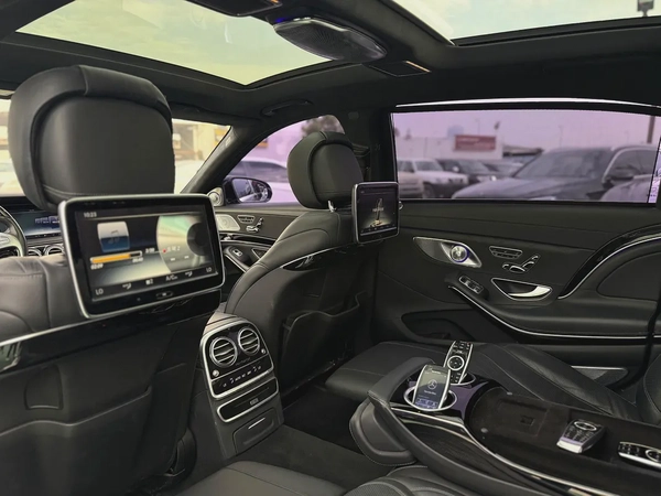 2015 Mercedes-Benz S500 Maybach Full option, excellent condition