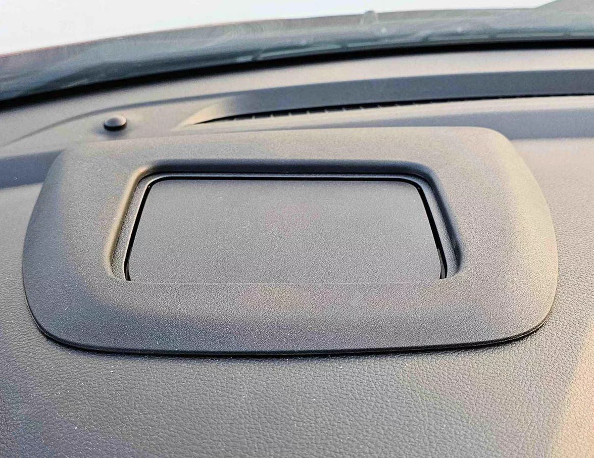 Suzuki Fronx GLX / EURO 5 HYBRID / 1.5L V4 / HEADUP DISPLAY / 360* CAMERAS / " 9" DISPLAY AUDIO (CODE # FRHGLX)-12-0