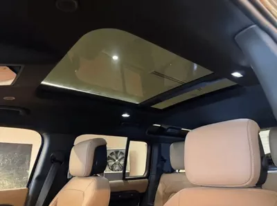 Land Rover Defender P400 Dynamic SE-5