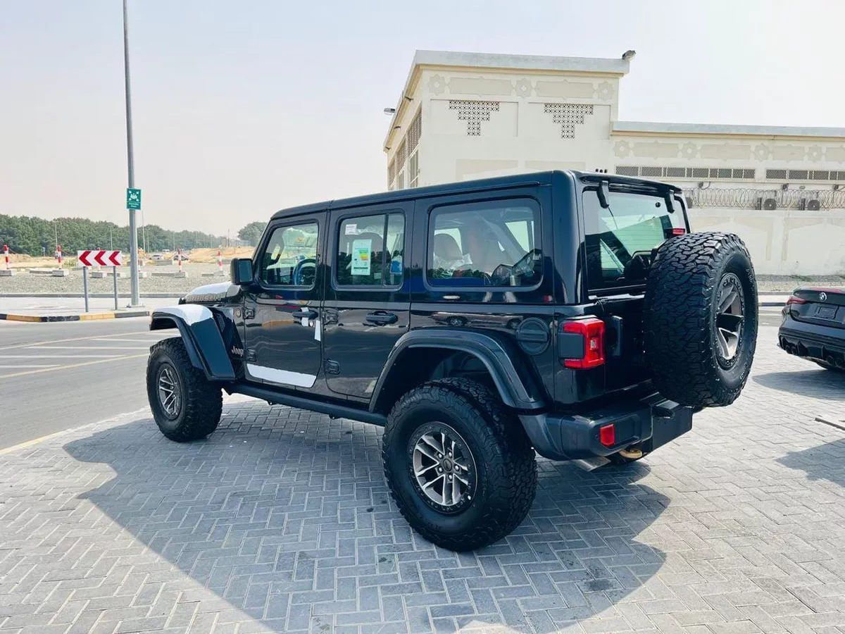 Jeep Wrangler Unlimited Rubicon 392 6.4L V8-16-0