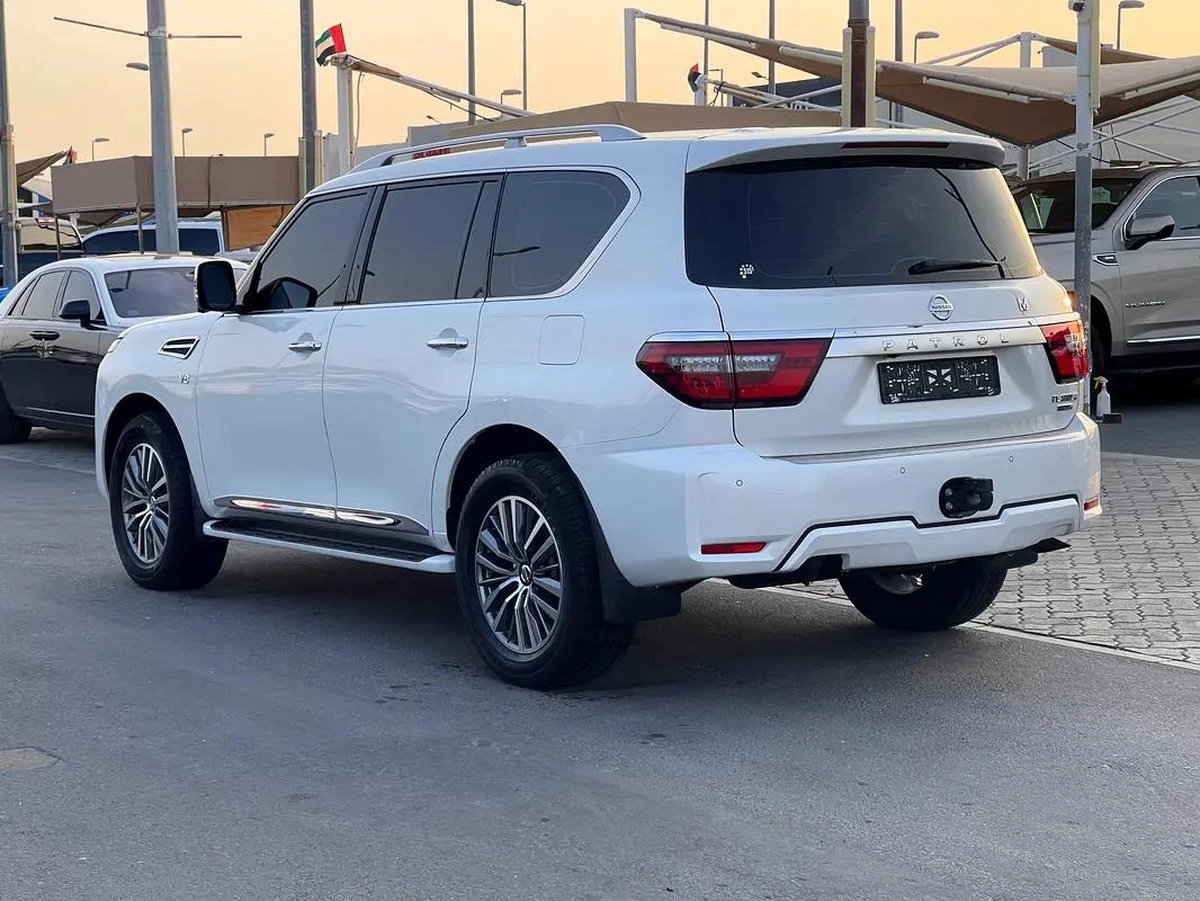 8 سلندر فل بلاتنيوم Nissan Patrol LE Platinum 2021, GCC Specs-3-3