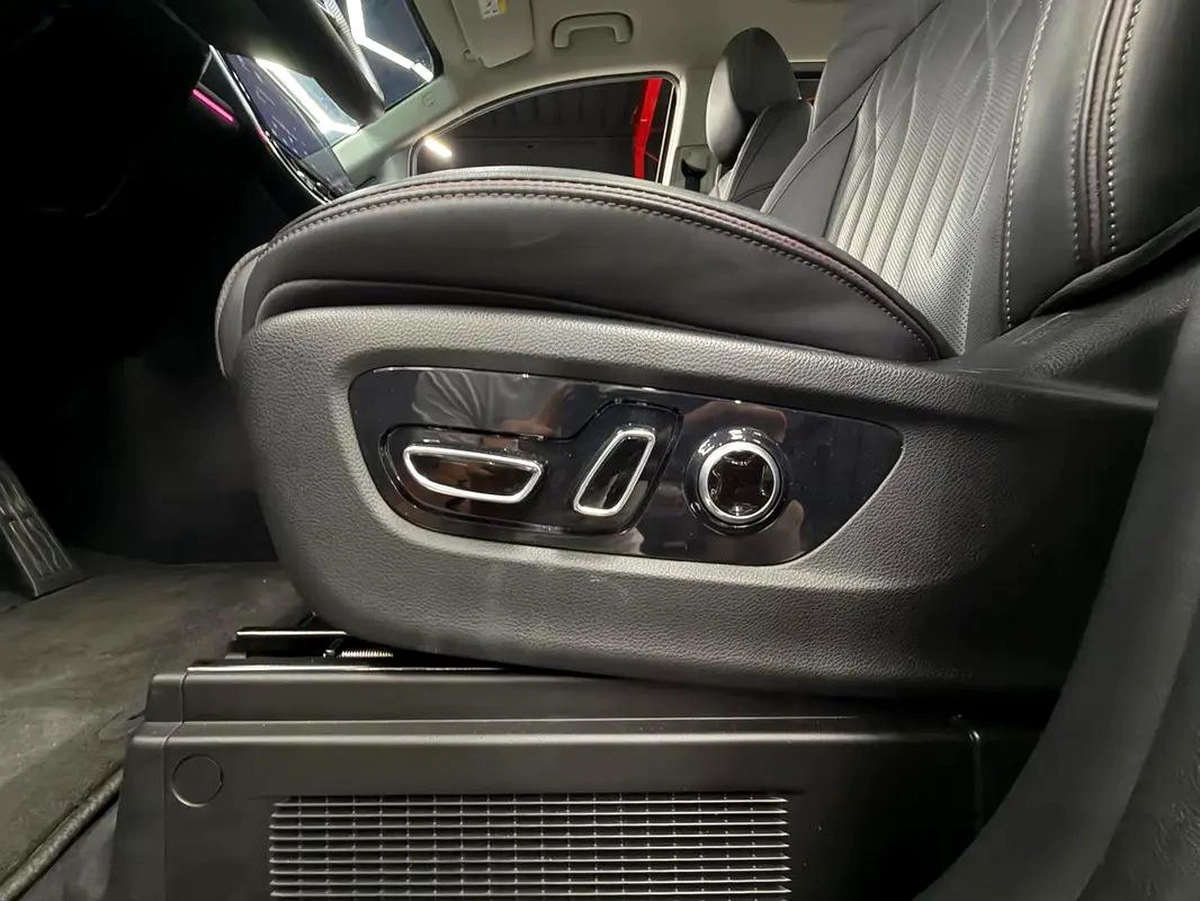 Aed 1749/M | GAC M8 Master Edition | Full Option | GCC Specs-15-15