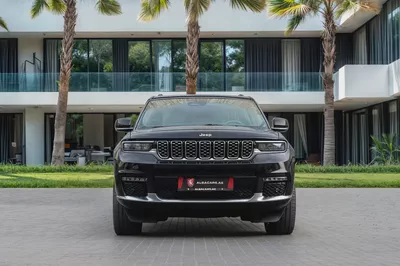 4,407 P.M |  Grand Cherokee Summit | 0% Downpayment | JEEP WARRANTY!-3