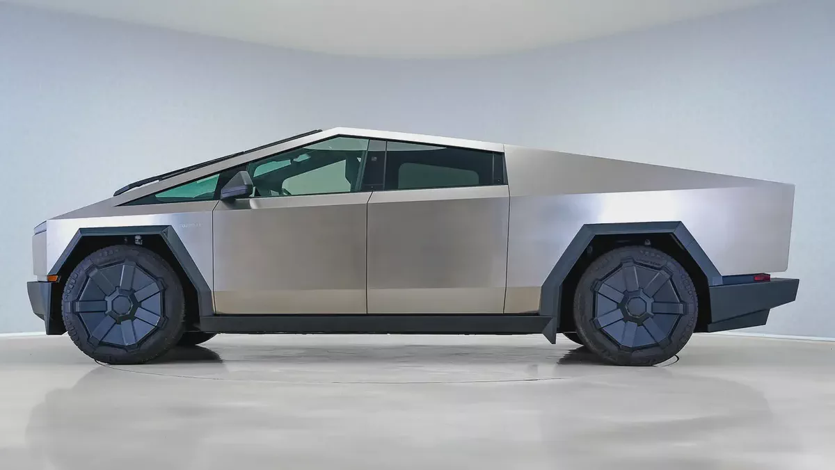 2024 Tesla Cybertruck Cyberbeast  Foundation Series | American Specs | Brand New-9-9