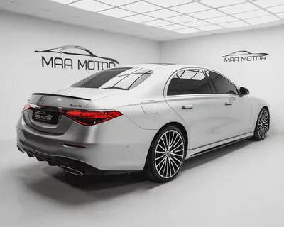 Pristine 2022 Mercedes-Benz S 580 - Luxury Sedan - Loaded with Options-3