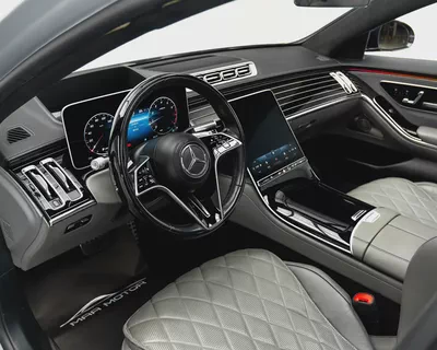Pristine 2022 Mercedes-Benz S 580 - Luxury Sedan - Loaded with Options-6