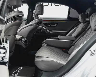 Pristine 2022 Mercedes-Benz S 580 - Luxury Sedan - Loaded with Options-7