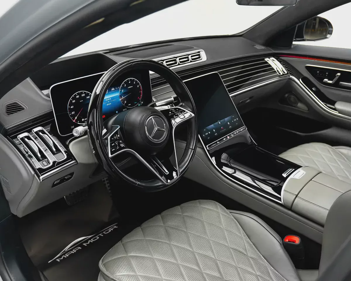 Pristine 2022 Mercedes-Benz S 580 - Luxury Sedan - Loaded with Options-6-6