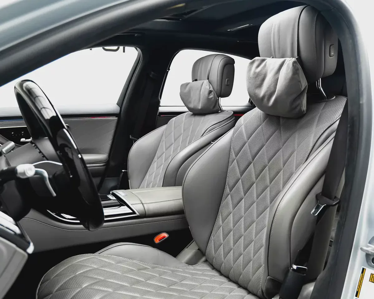 Pristine 2022 Mercedes-Benz S 580 - Luxury Sedan - Loaded with Options-8-8