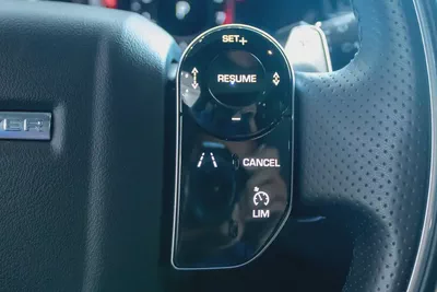 RANGE ROVER VELAR 2019 R DYNAMIC GCC Under Warranty-7
