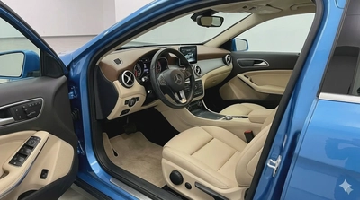 AED 1203 PM | MERCEDES GLA250 4MATIC 2016 | WELL MAINTAINED | 1 YEAR WARRANTY | GCC-1