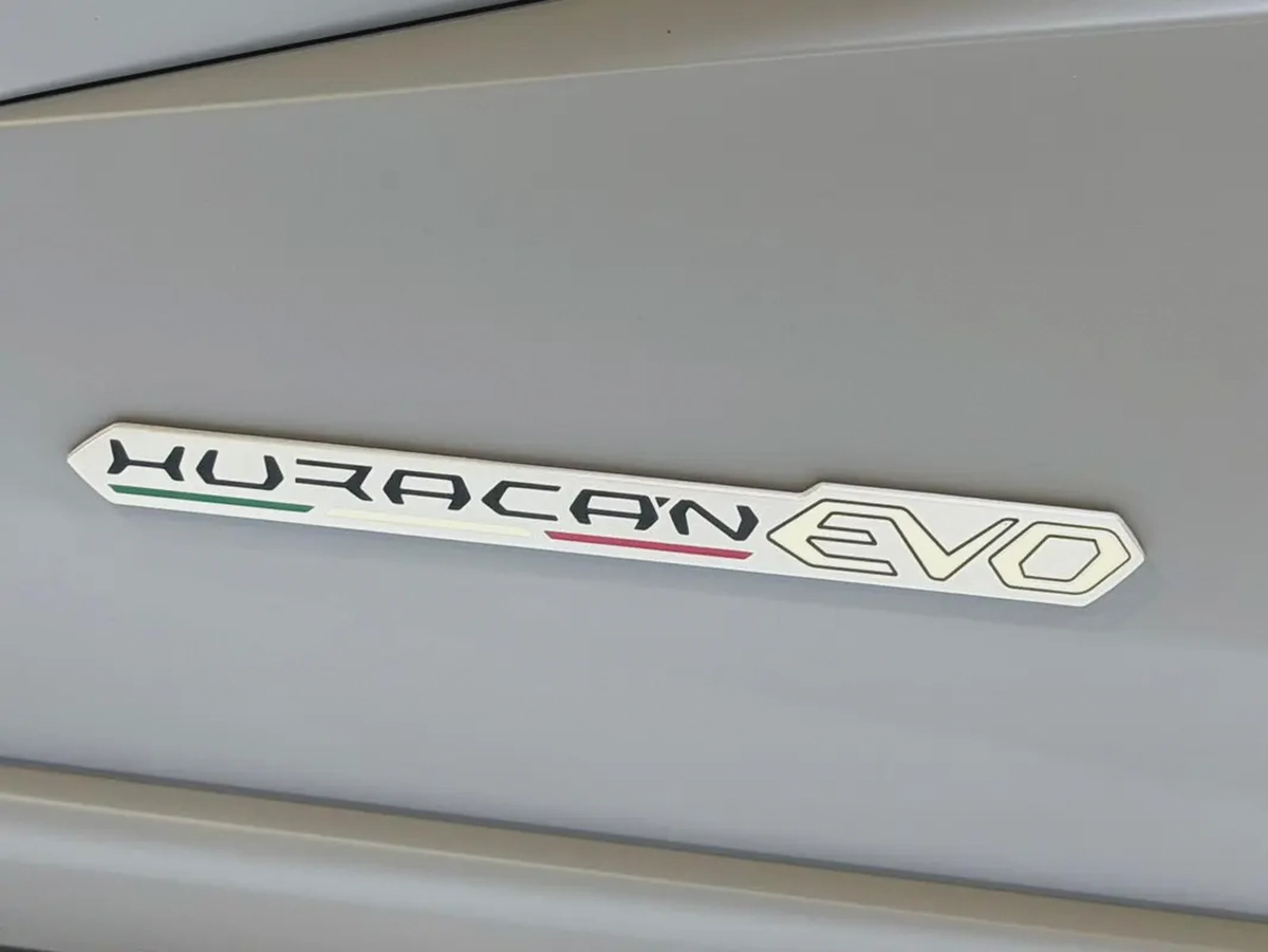 Lamborghini Huracan Evo Spyder / 2024 / 12,511KMs Only / GCC Specs-6-6